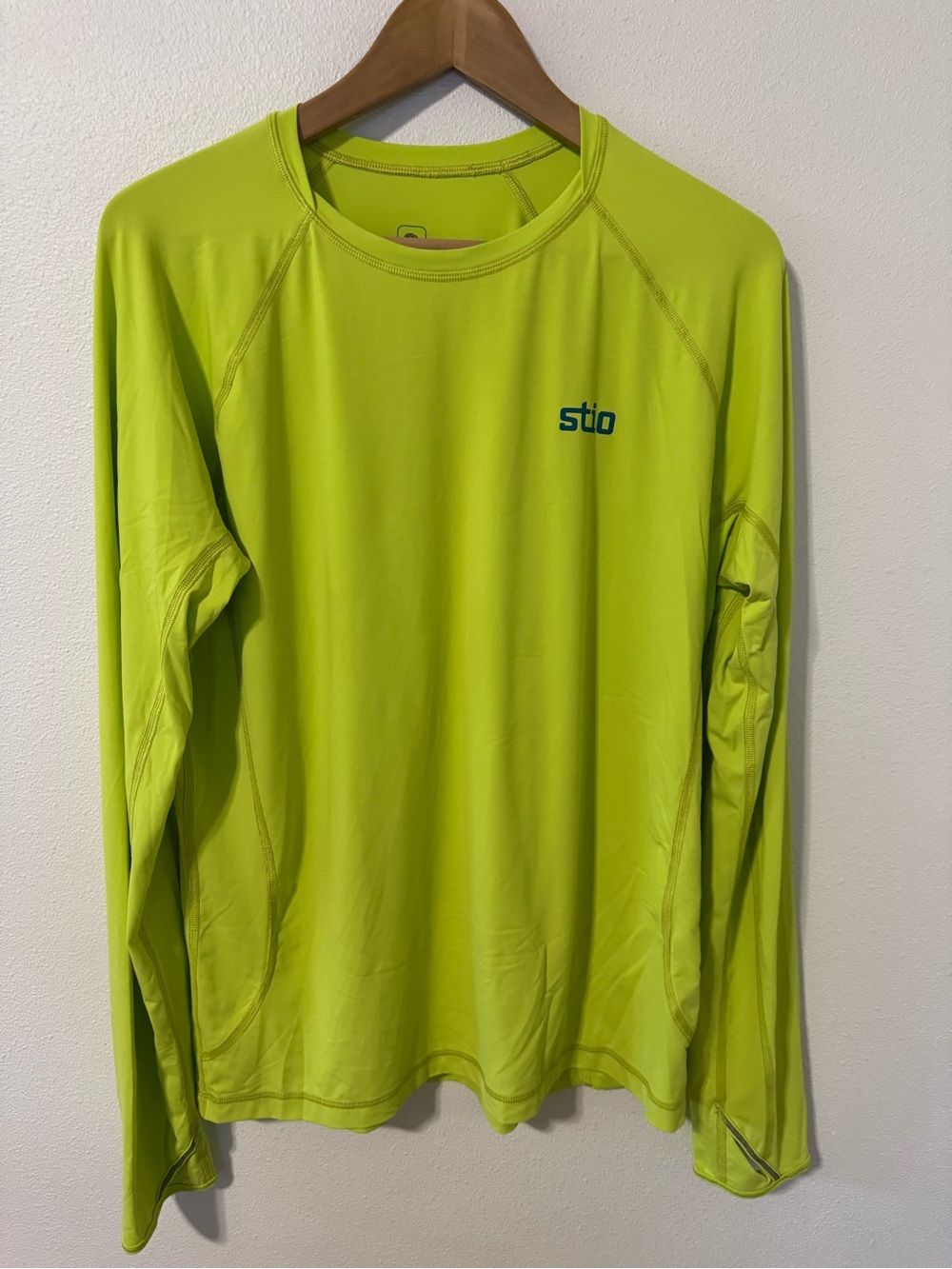 Stio UPF Crew Long-Sleeve Shirt Yellow Green Performance Beach Surf-Large